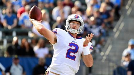 Buffalo Bills v Los Angeles Chargers