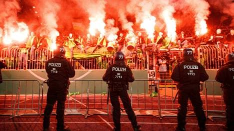 Die Braunschweiger Fans hatten im Derby randaliert