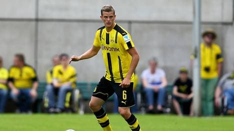 Sven Bender musste im Test gegen St. Pauli ausgewechselt werden