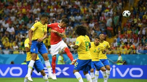 Die Brasilianer forderten beim Tor von Steven Zuber den Videobeweis