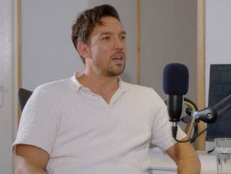 Andreas Mies hat das geschafft, wovon viele Kinder und Jugendliche träumen - er ist Tennisprofi geworden. Im SPORT1-Podcast "DEEP DIVE" spricht er über seinen Weg nach oben.