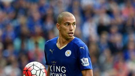 Leicester City v Aston Villa - Premier League