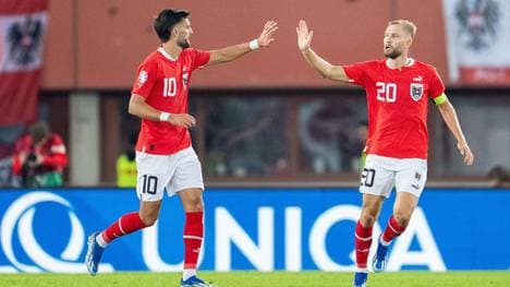 Konrad Laimer (r.) trifft gegen Belgien