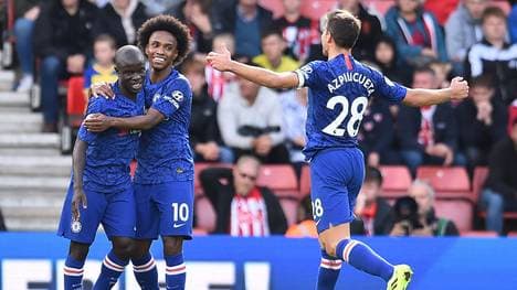 N'Golo Kanté (links) wird im Hinspiel gegen die Bayern nicht auflaufen können