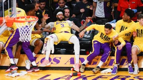 Was machte AD bei LeBrons Rekord-Show? 