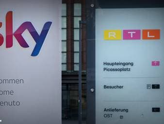 Nach der Übernahme des Pay-TV-Senders Sky können die Fußballfans in Deutschland auf mehr Live-Spiele im frei empfangbaren Fernsehen hoffen.