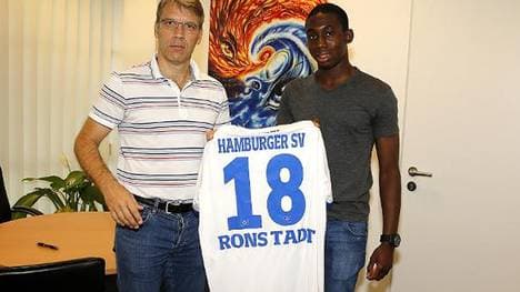 Der Hamburger SV macht Frank Ronstadt (r.) zum Profi