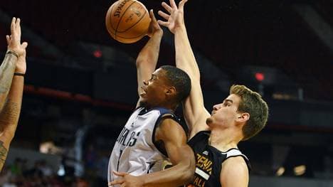 2017 Las Vegas Summer League - Phoenix Suns v Dallas Mavericks