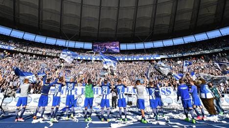 Hertha BSC v FC Augsburg - Bundesliga