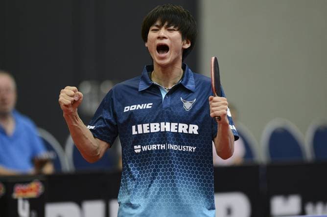 Doppel-Weltmeister verlängert