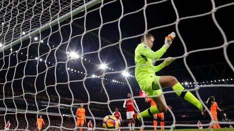 Simon Mignolet trug mit einem Patzer zum Spektakel zwischen dem FC Arsenal und dem FC Liverpool bei