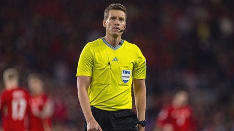 Daniel Siebert sorgt für Aufregung