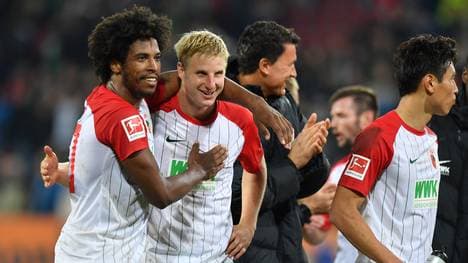 Martin Hinteregger (2.v.l.) wechselte von RB Salzburg zum FC Augsburg