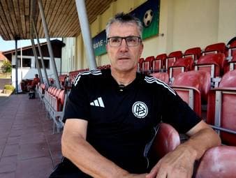 Die WM hat neue Trends im Regelwerk vorgegeben, die auch in der Bundesliga Anwendung finden werden. Schiri-Boss Knut Kircher warnt dennoch vor diesen Änderungen.