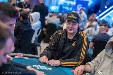 Phil Hellmuth Bubble Boy beim Super Main Event
