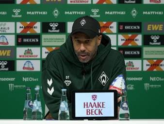 Am 22. Spieltag der Fußball-Bundesliga empfängt der SV Werder Bremen den FC Bayern München. Auf der Pressekonferenz vor dem Spiel spricht Werder-Trainer Daniel Thioune über die Herausforderung gegen die Münchner und seine Ziele für die Partie.