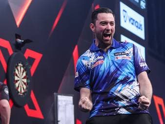 Humphries spielt das perfekte Leg