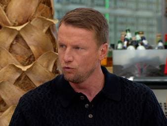 Ein Bericht über den angeblichen Zwist mit Jonathan Burkardt sorgt für eine Wutrede von Frankfurts Trainer Albert Riera. SPORT1-Experte Maik Franz kritisiert auch den Spieler.