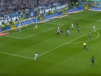 Er hat die Relegation auf dem Fuß - und dann das!