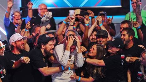 Daniel Weinman im Moment des Sieges