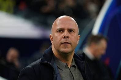 Liverpool-Legende nordet Slot ein