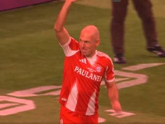 Robben ist da! Spektakuläre Bayern-Rückkehr beim Legends-Cup