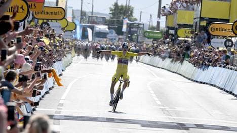 Der Belgier Wout van Aert baute die Gesamtführung aus