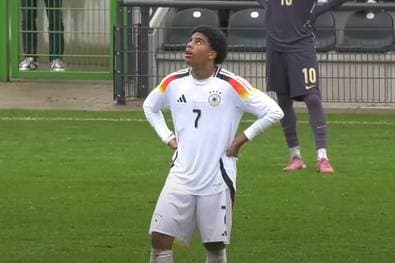 5:7! Vogelwildes Deutschland-Duell mit England