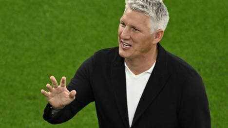 Bastian Schweinsteiger misscht bei der Kings League mit