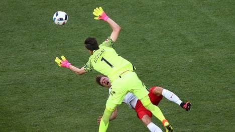 Wojciech Szczesny zog sich eine Oberschenkelverletzung zu