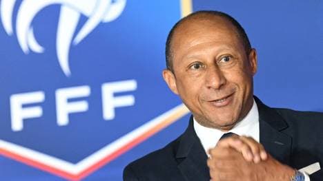 Philippe Diallo freut sich über das Wahlergebnis