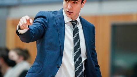 Pedro Calles ist seit Mai Trainer der EWE Baskets