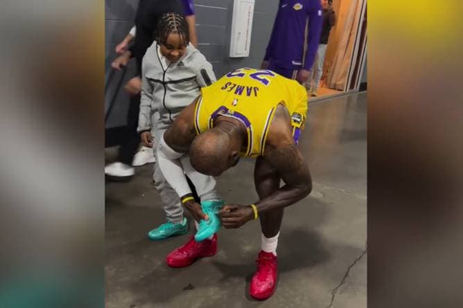 "Sag bitte!" LeBron belohnt Manieren