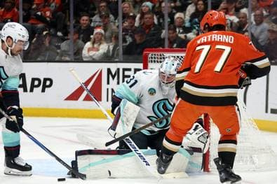 40 Paraden! Deutscher Keeper überragt