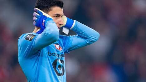 Berke Özer im Trikot von OSC Lille