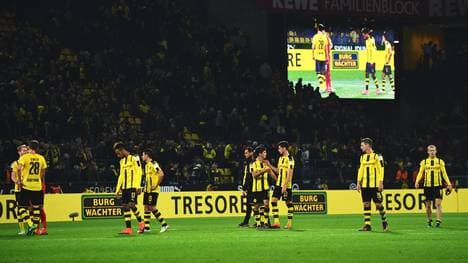 Borussia Dortmund v FC Schalke 04 - Bundesliga