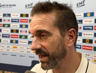 Frankreich hat den Halbfinal-Einzug bei der Handball-EM 2026 nicht mehr in der eigenen Hand. Trainer Guillaume Gille hofft auf ein "Endspiel" gegen Deutschland und warnt zugleich vor dem nächsten Gegner.