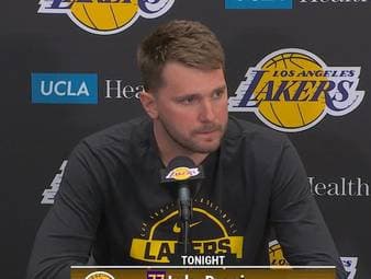 Nach dem Sieg im Stadtduell gegen die LA Clippers spricht Lakers-Star Luka Doncic über die Bedeutung von Marcus Smart für das Team und wie er mit Trash Talk während des Spiels umgeht.