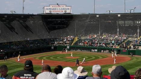 Szene vom LLWS-Finale 2024 im Stadion von Williamsport