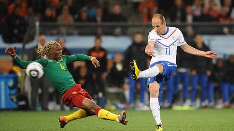 Rigobert Song (li.) spielte in der Bundesliga für den 1. FC Köln