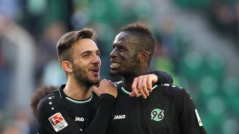 Salif Sane Hannover 96 VfL Wolfsburg