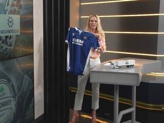 Nehmen Sie jetzt an der Charity-Aktion des Maschinensucher Doppelpass 2. Bundesliga und TruckScout24 teil und ersteigern Sie ein handsigniertes Trikot.