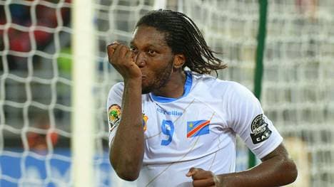 Dieudonne Mbokani erzielte einen Doppelpack