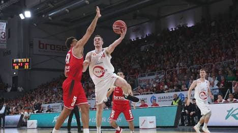 Philipp Herkenhoff (M.) von RASTA Vechta liebäugelt mit einem Wechsel in die NBA