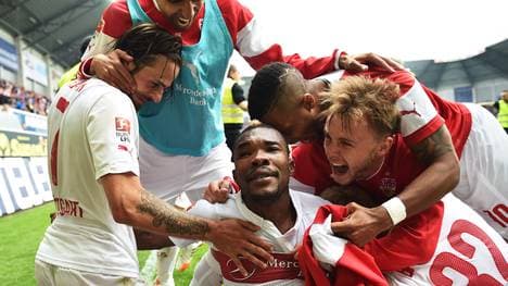 Der VfB Stuttgart feiert den Klassenerhalt