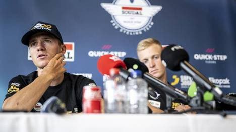 Um Remco Evenepoel gibt es aktuell viele Gerüchte