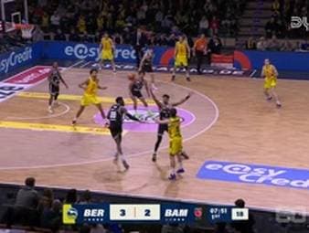 Die BBL-Highlights der Partie ALBA BERLIN - BMA365 Bamberg Baskets im Video. 