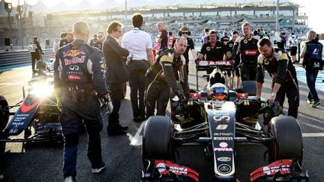 AUTO-PRIX-F1-ABU-DHABI