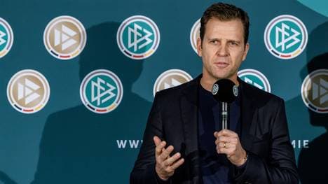Oliver Bierhoff sieht ähnliche Defizite im deutschen Fußball wie Mehmet Scholl