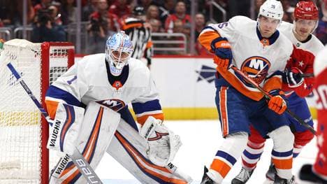 Thomas Greiss (l.) spielt seit 2015 für die New York Islanders